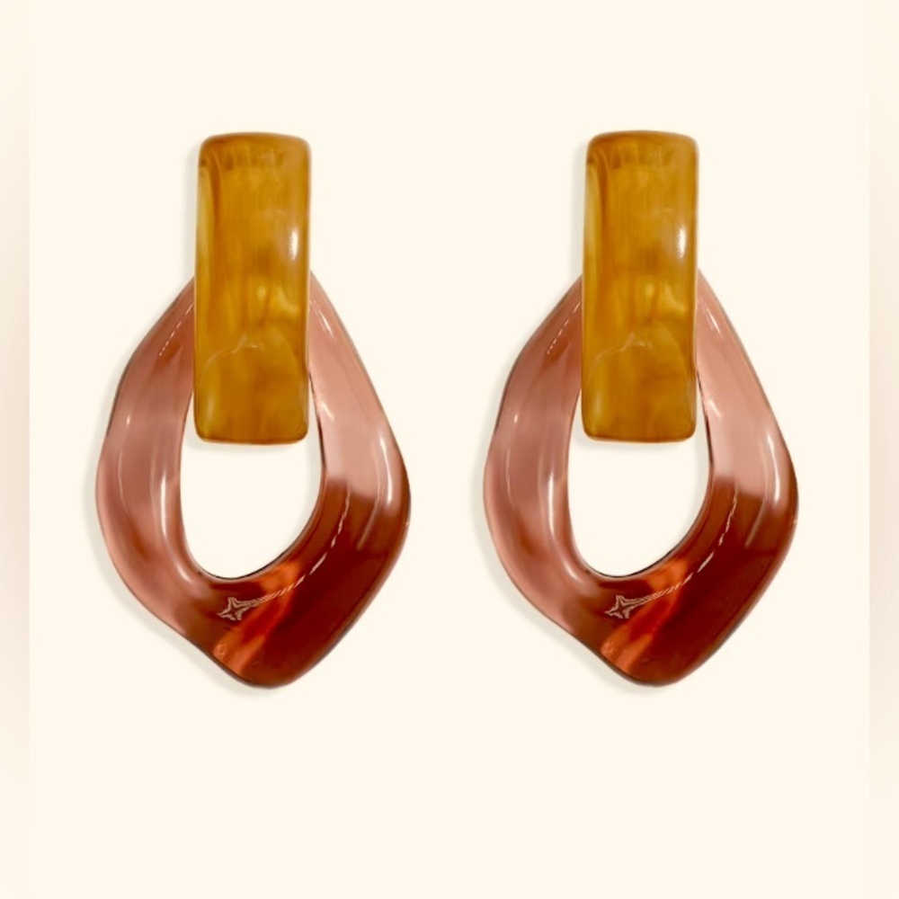 Ombre Tan Rein Epoxy Hoop
